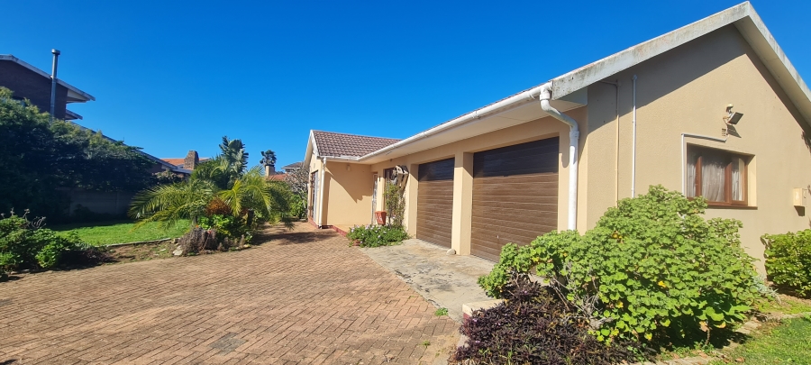 3 Bedroom Property for Sale in Heiderand Western Cape